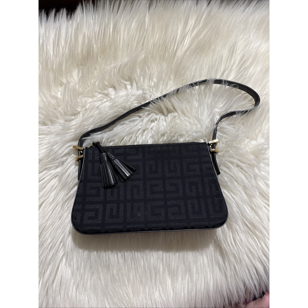 Givenchy Black Signature Canvas Shoulder Bag Small Fancy Made In Spain Authentic